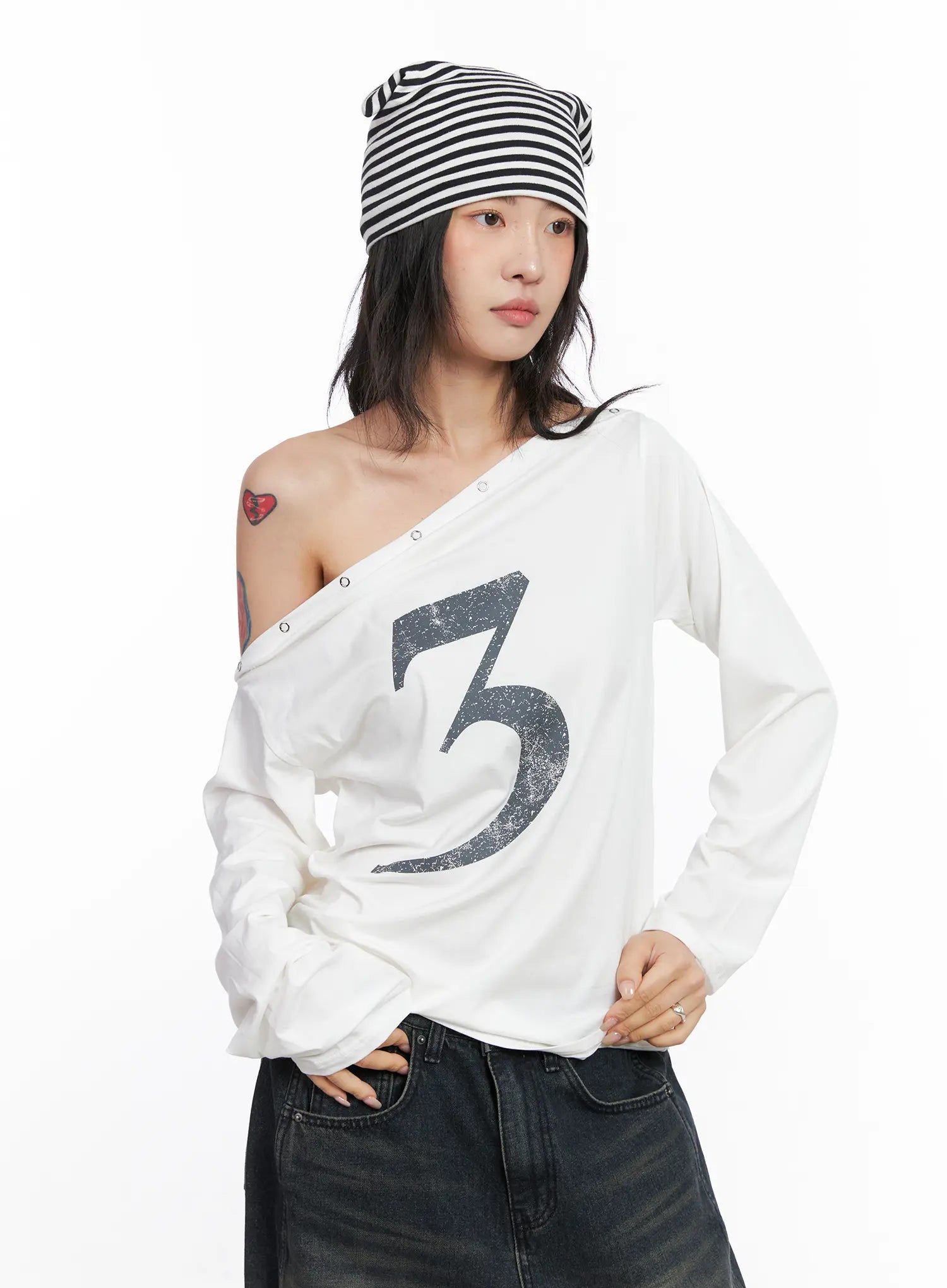 Eyelet Graphic Off-Shoulder Top CO507