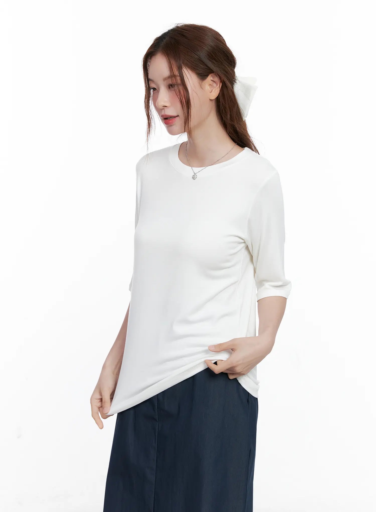 Essential Round Neck Mid-Sleeve Shirt CG521
