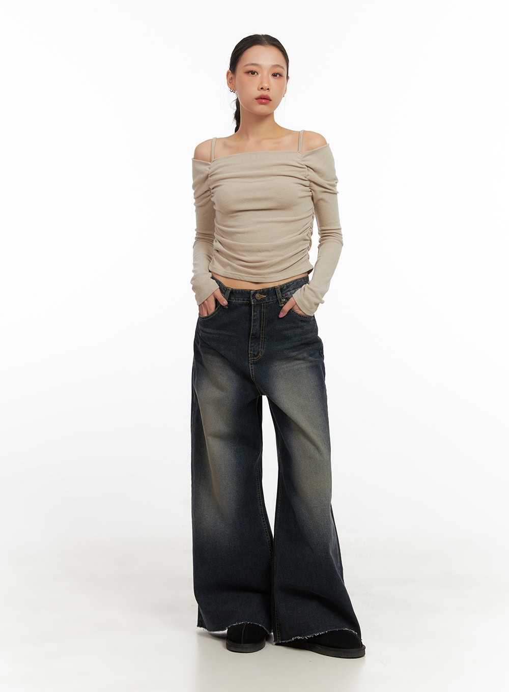Tasha Low Waist Washed Wide Leg Jeans CD410