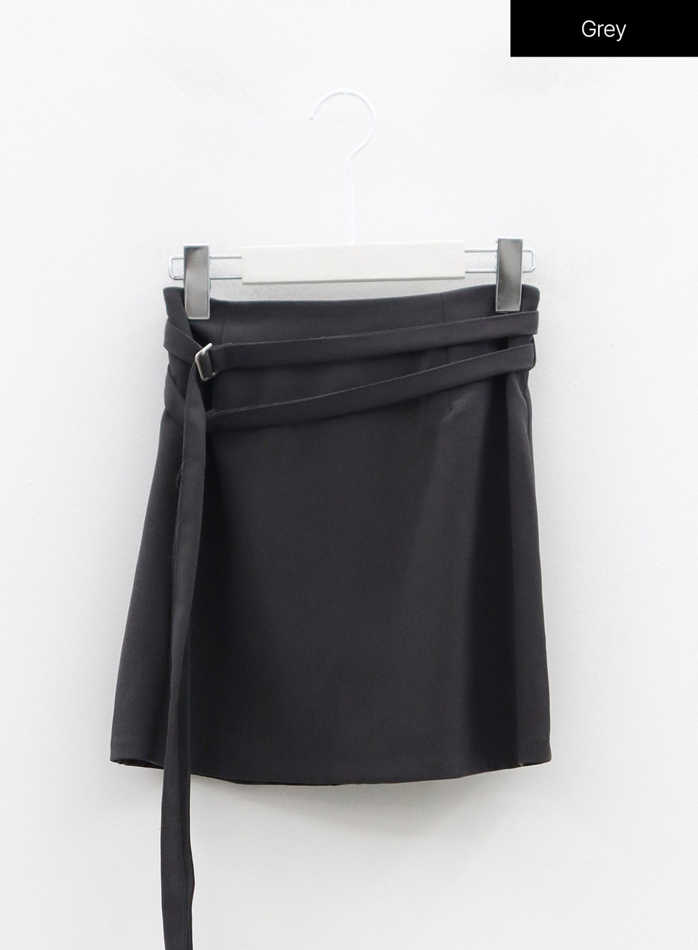 Double Belt Strap Mini Skirt OS05