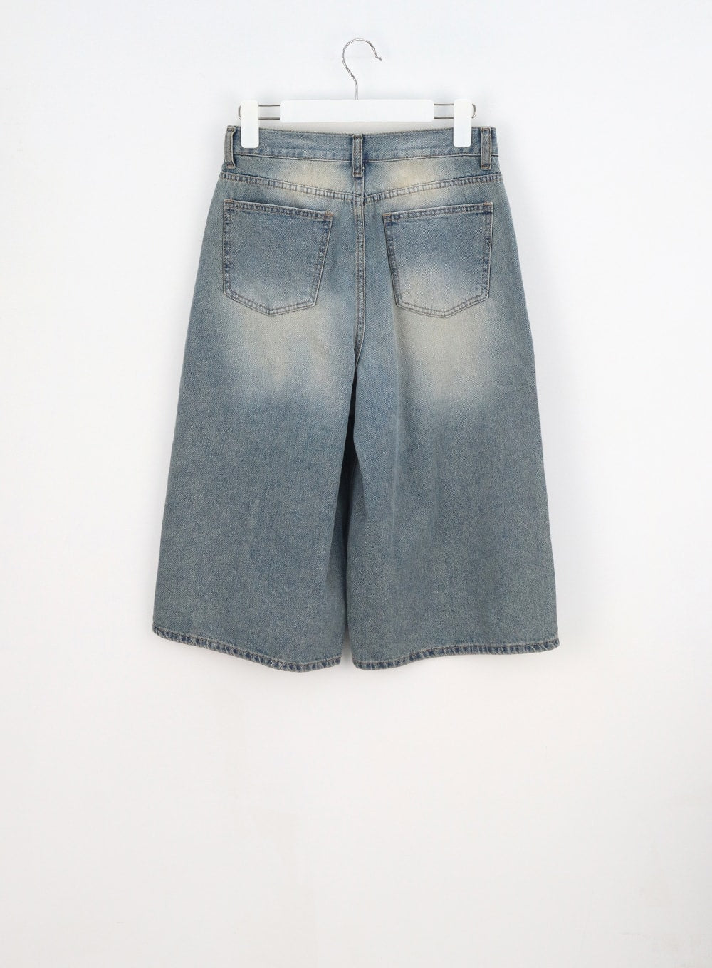 Oversized Bermuda Pants CY311