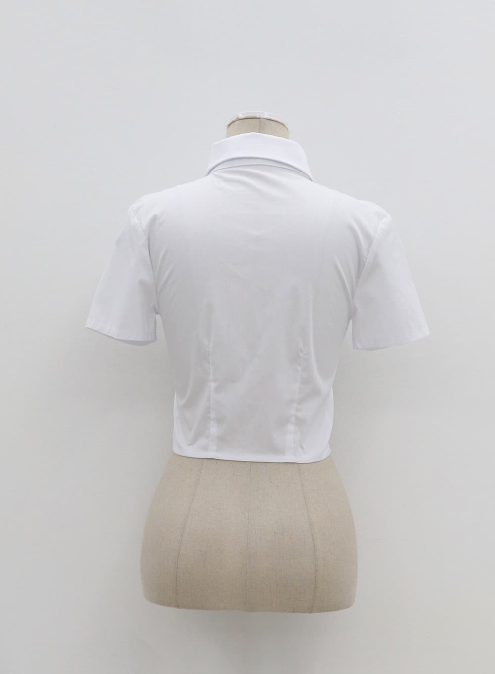 Slim Fit Cropped Shirt OM330