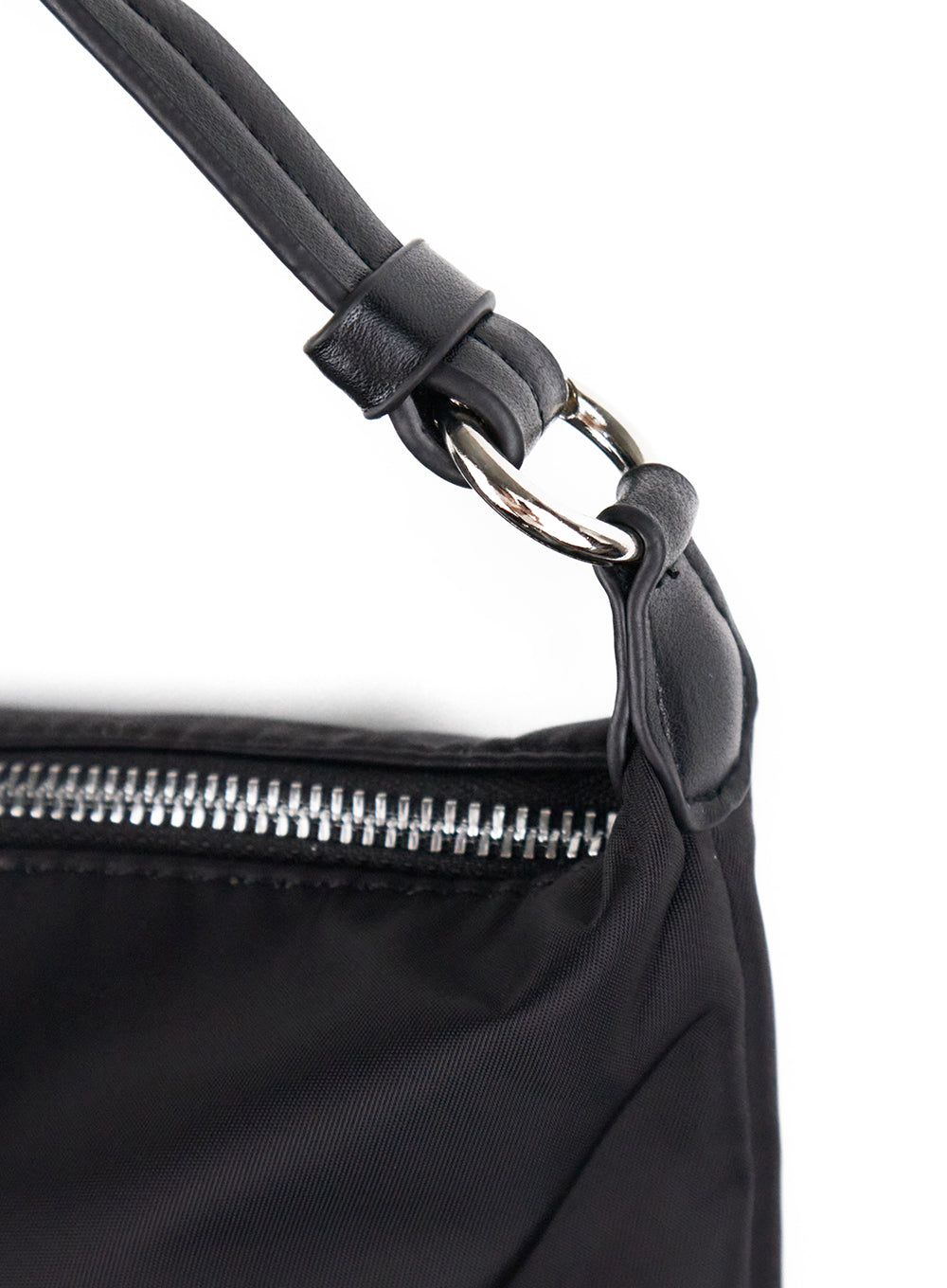 Classic Nylon Shoulder Bag CS430