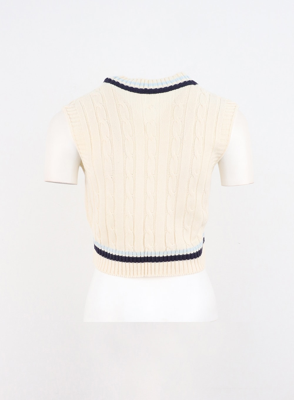 Cable V-Neck Crop Vest OO327