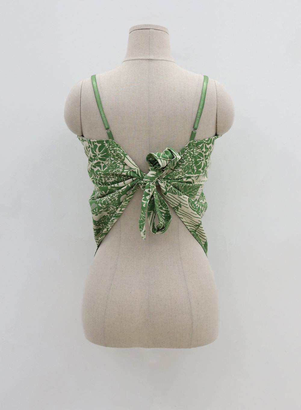 Leaves Scarf Cami Top CU6