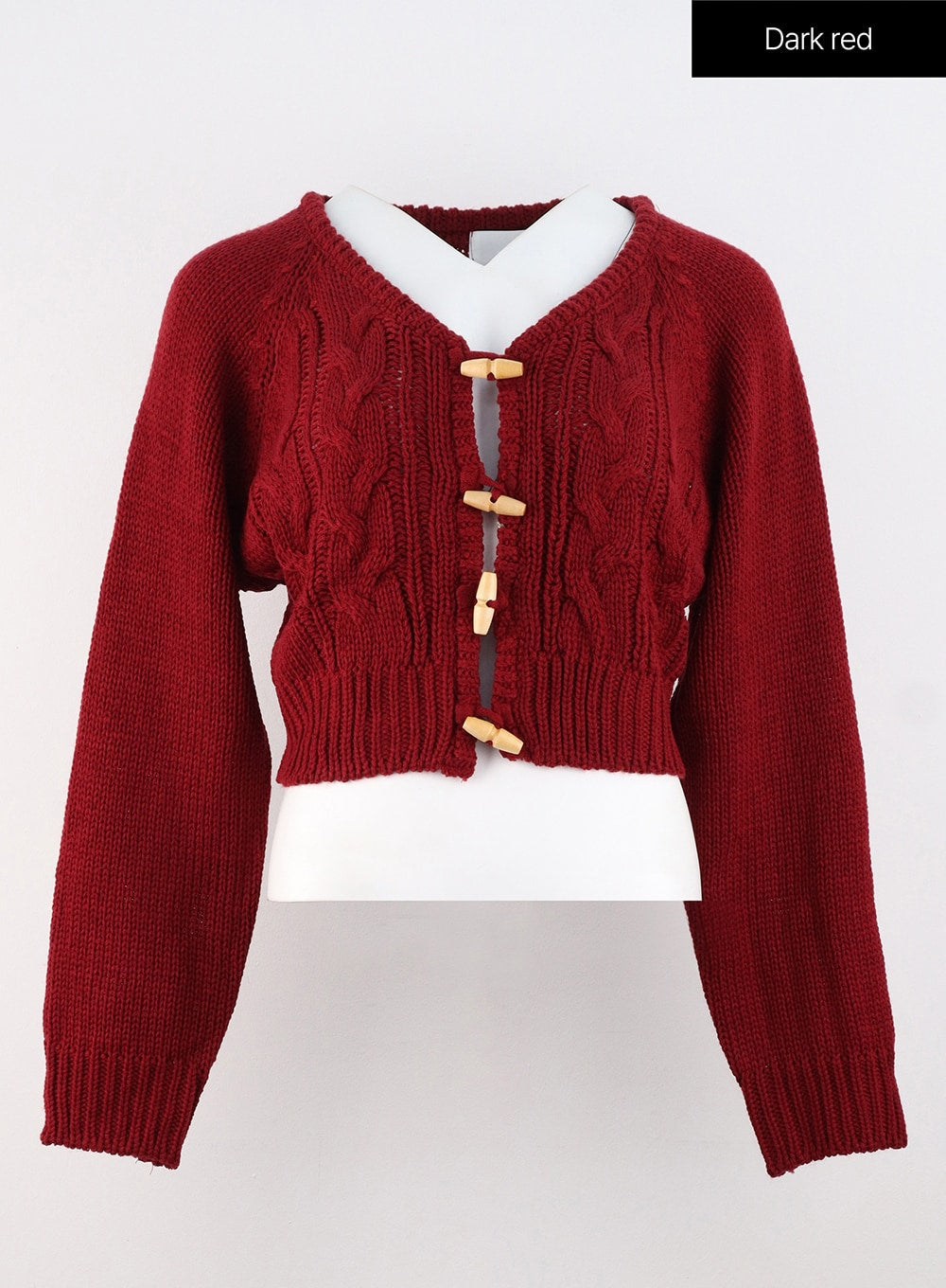 Cable Knit V-Neck Sweater OS313