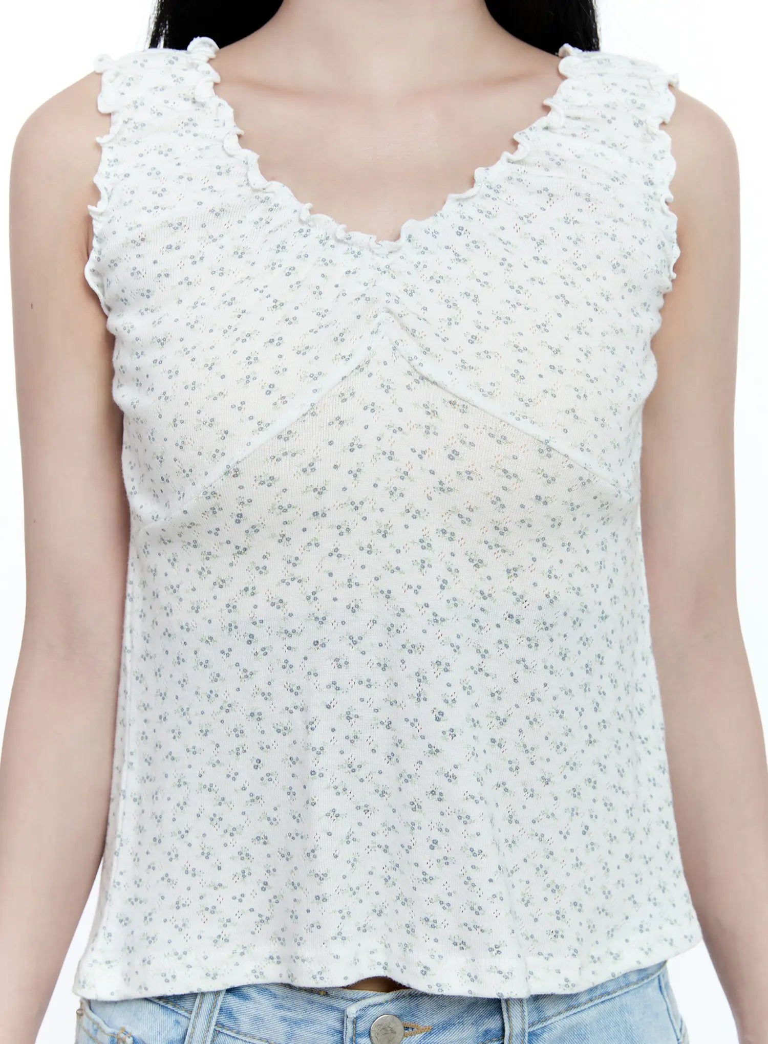 Ruffle V-Neck Sleeveless Top CG512