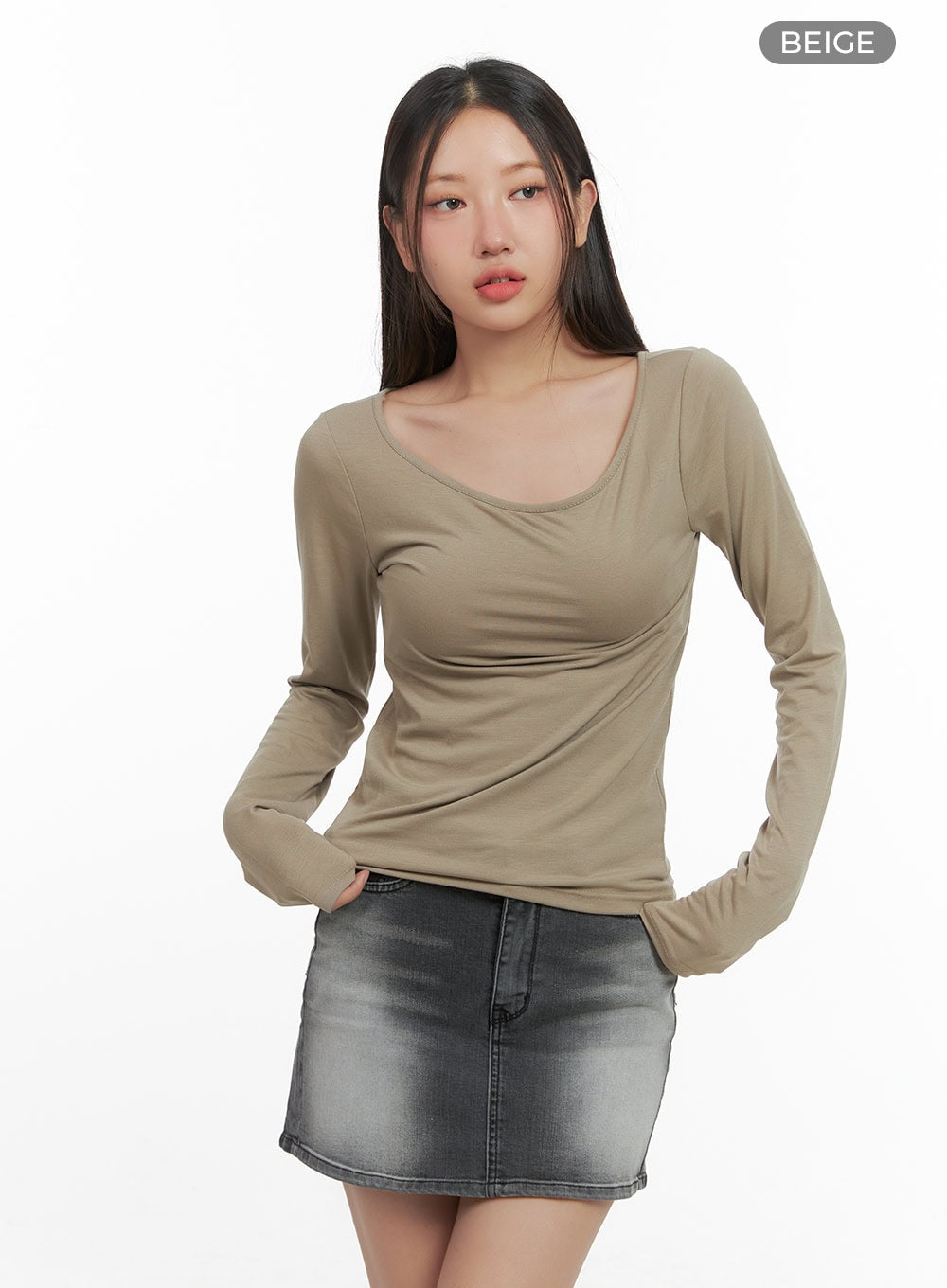 Basic U-Neck Long Sleeve Tee CO404