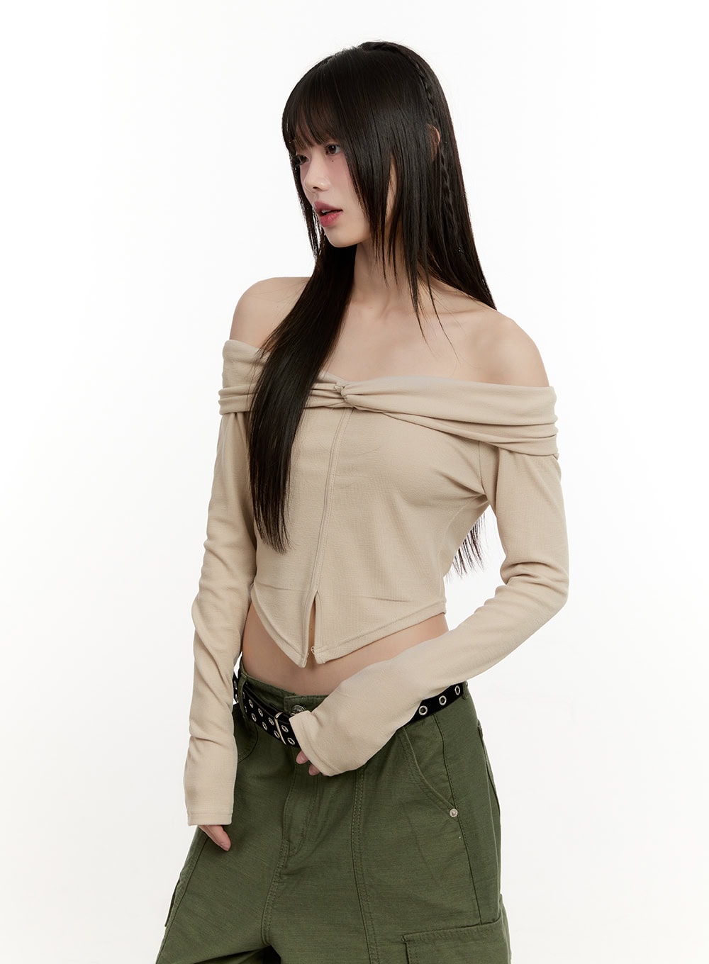 Twist Off-Shoulder Long Sleeve Top CM514