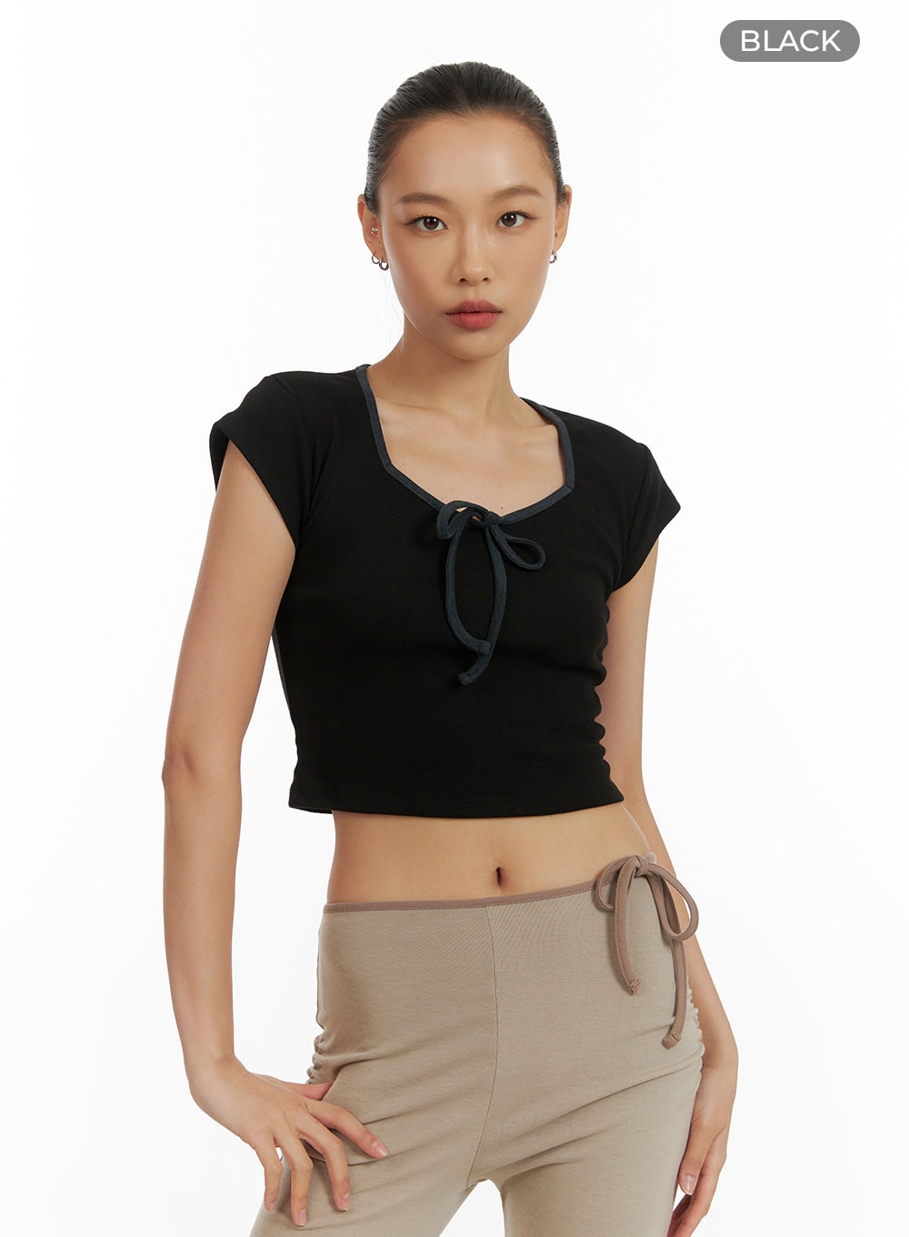 Ribbon Square Neck Crop Tee CU414
