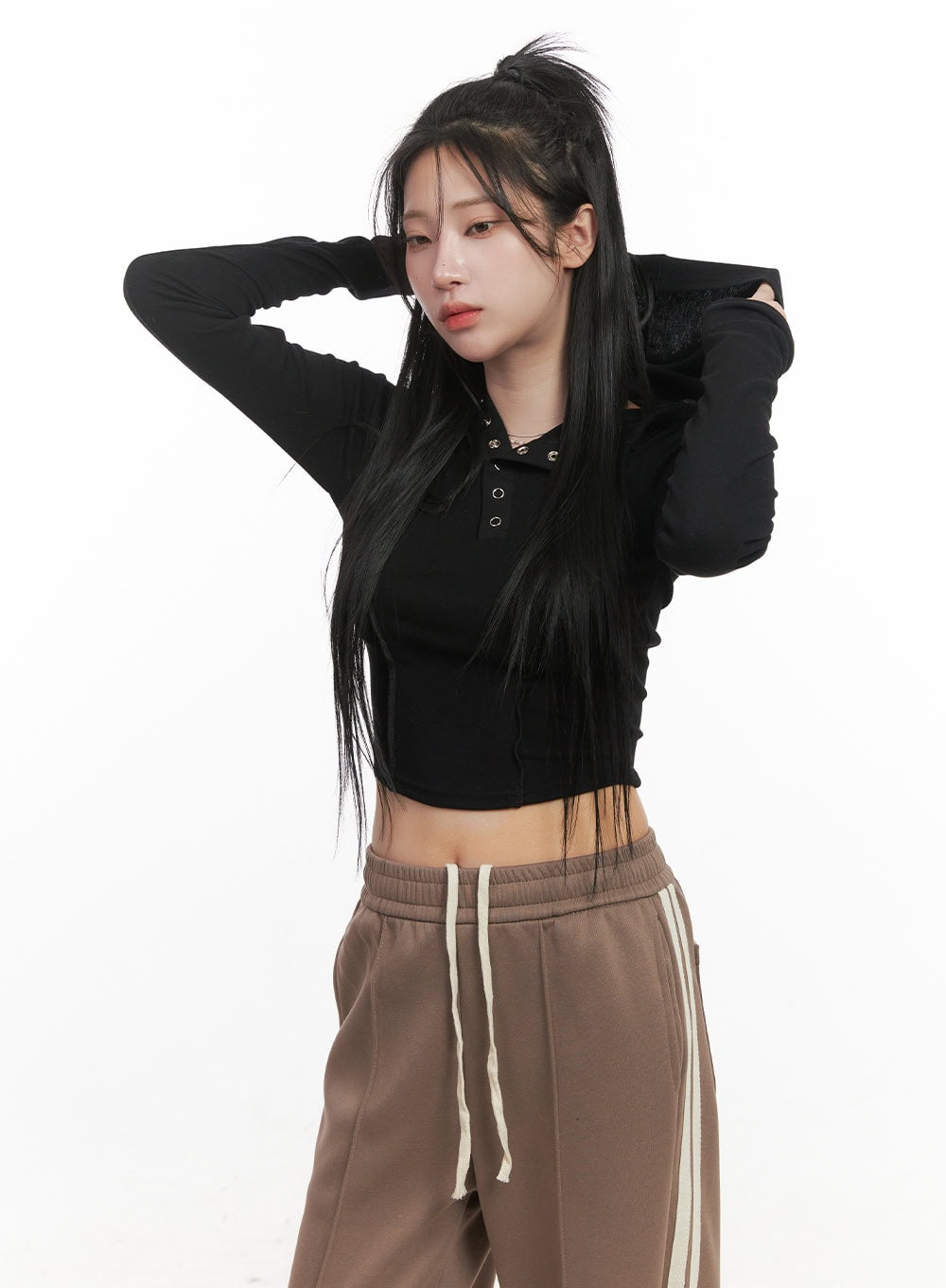 Long-Sleeve Hooded Buttoned Crop Top CJ516