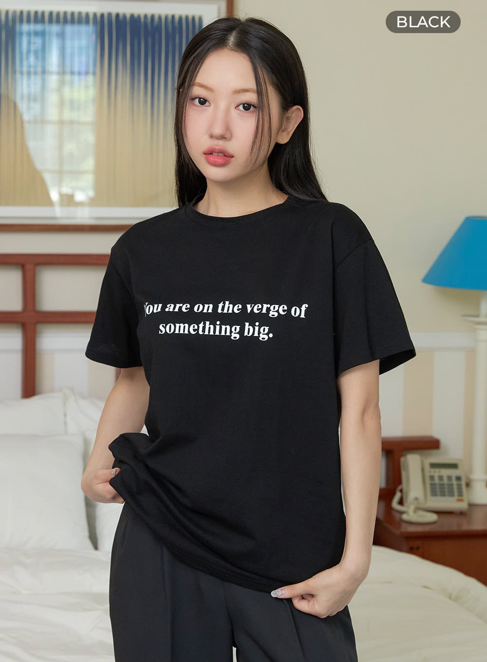 Round Neck Lettering T-Shirt OY424