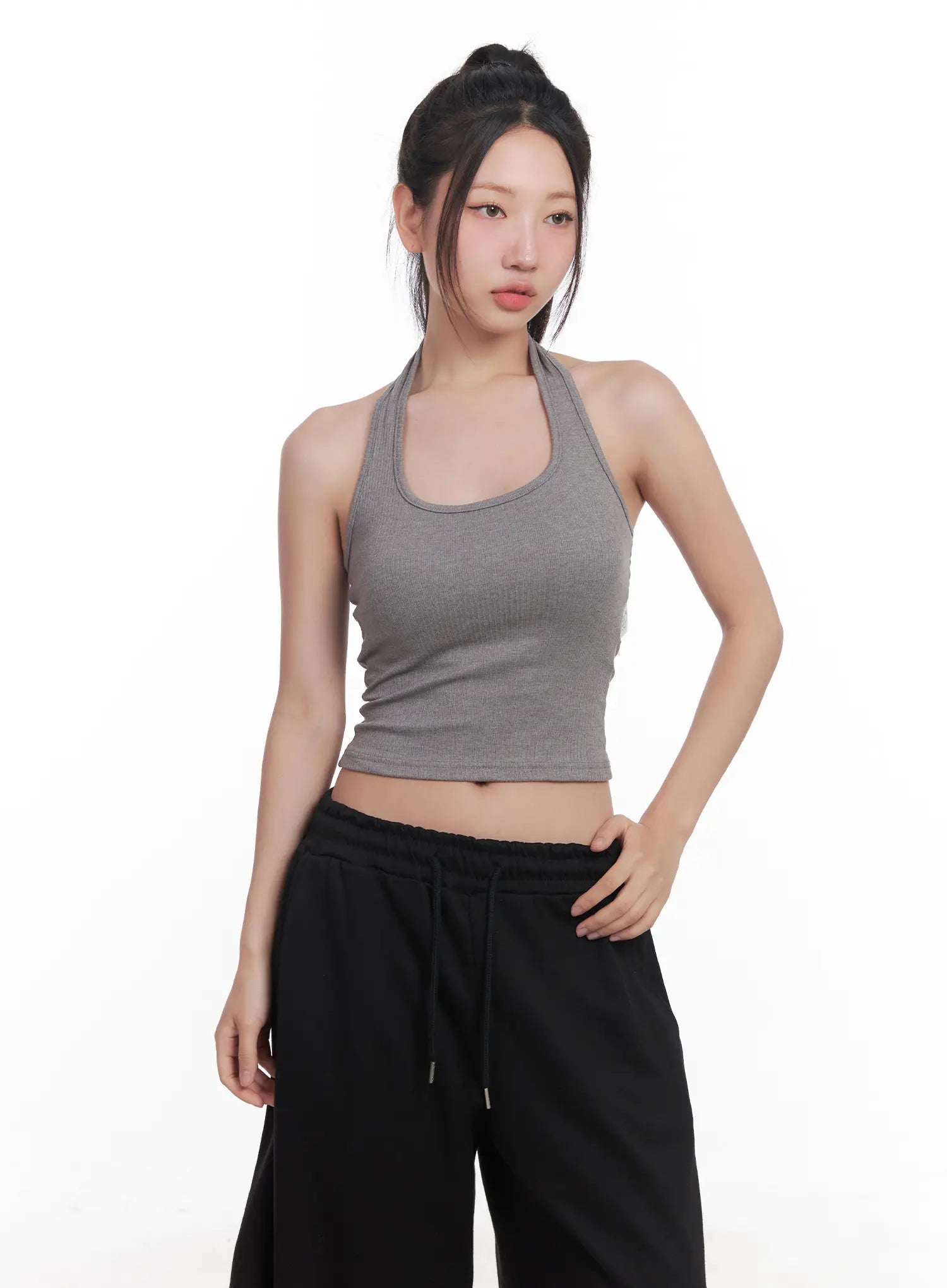 Cropped Halter Top CU517