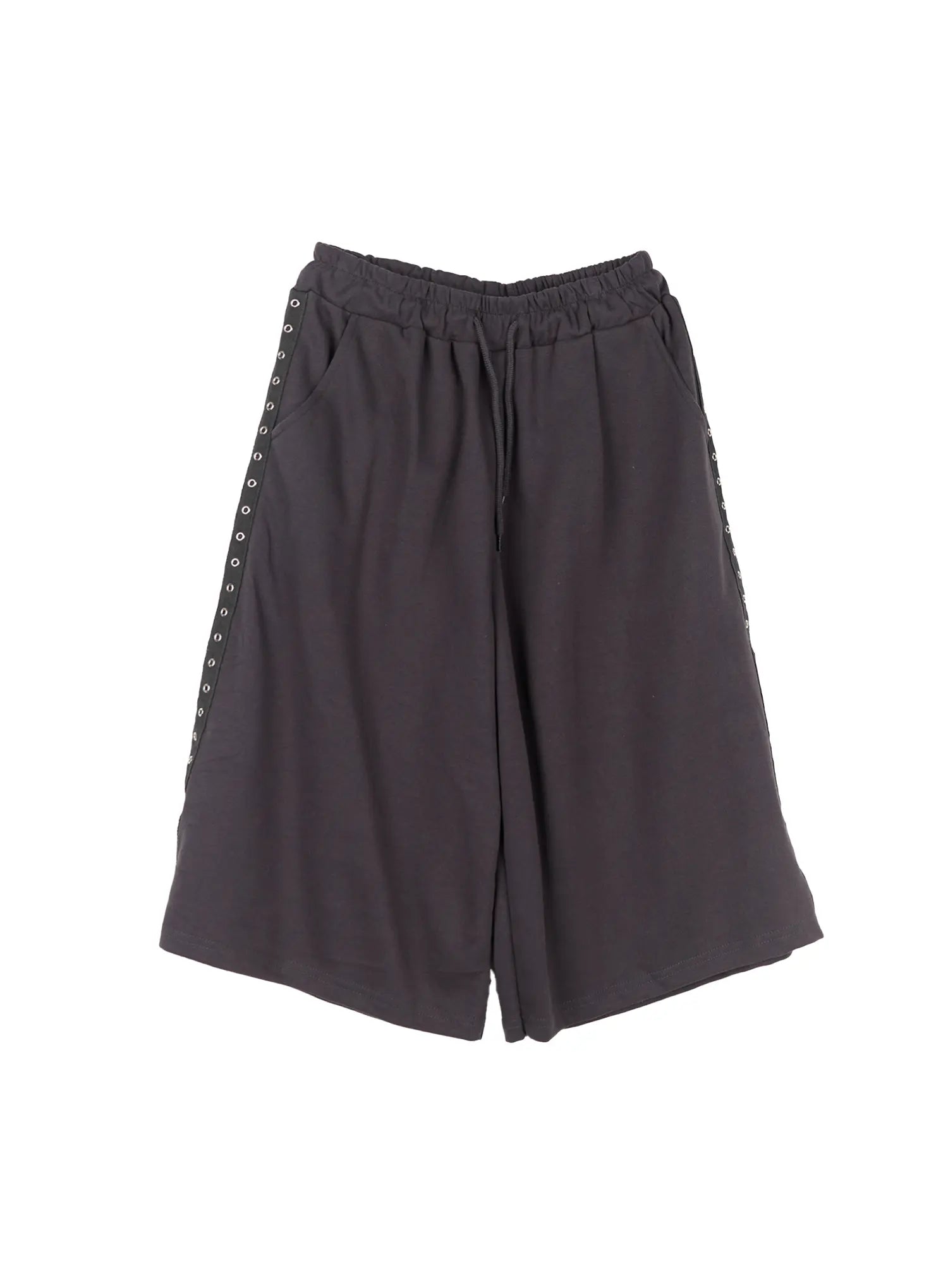 Eyelet Athletic Bermuda Shorts CL529