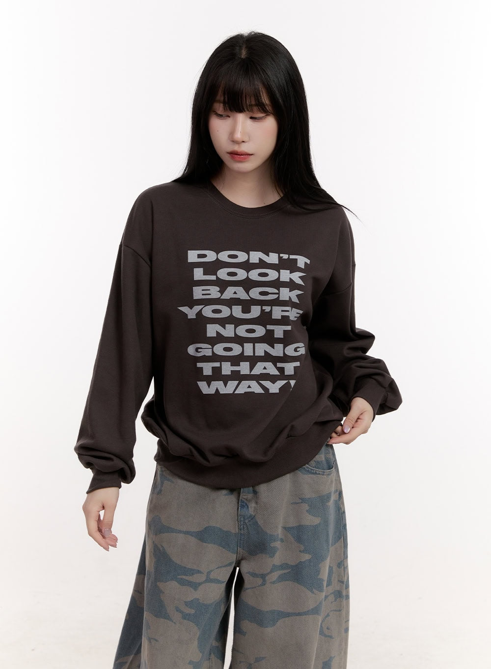 Graphic Loose-Fit Sweatshirt CJ529