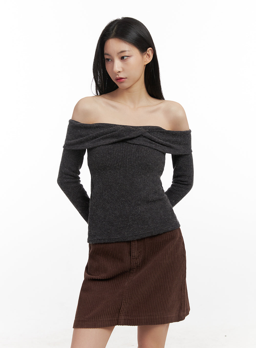 Twist Off-Shoulder Top CN426