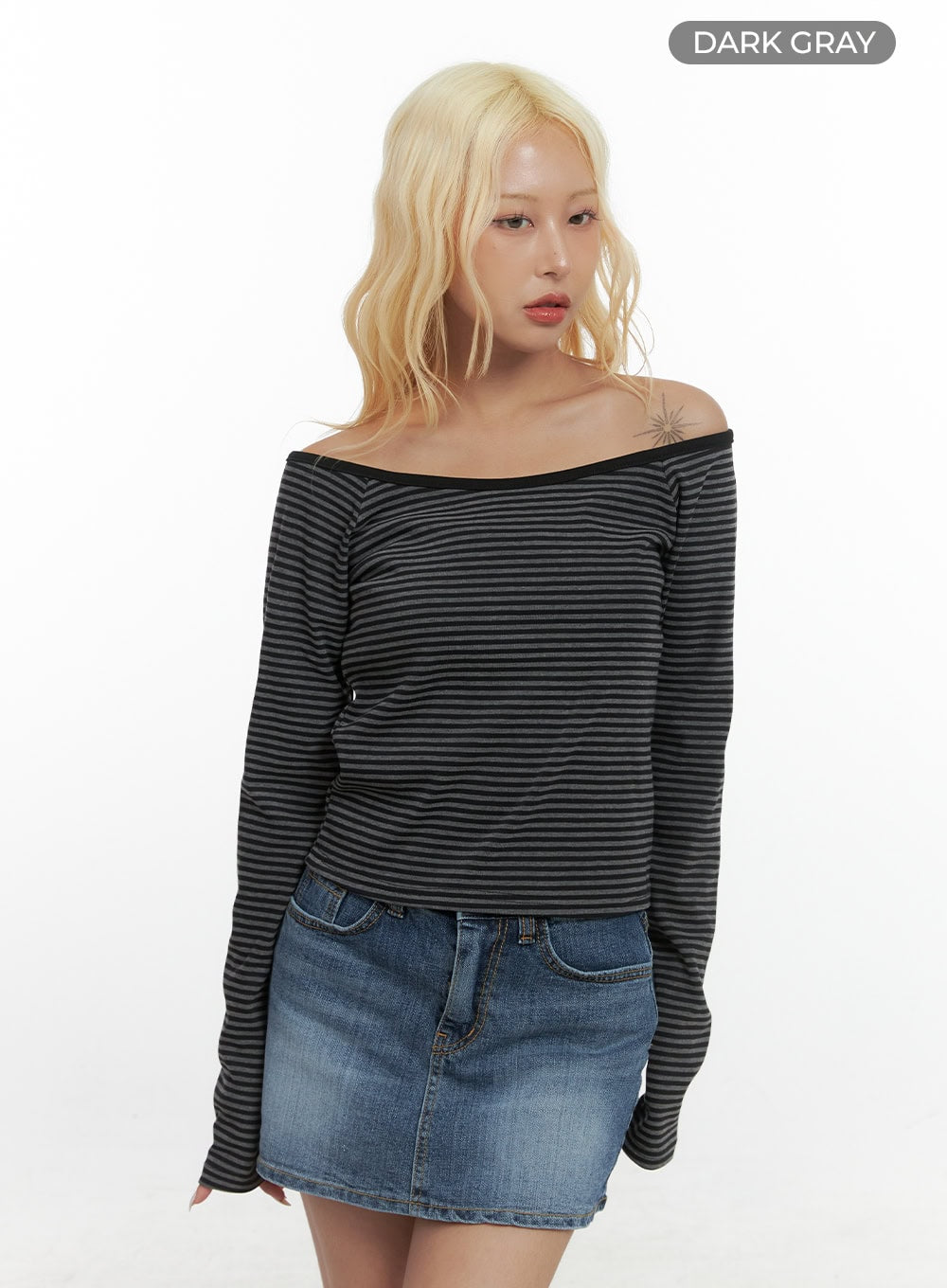 Chic Striped Off-Shoulder Long Sleeve  CS425