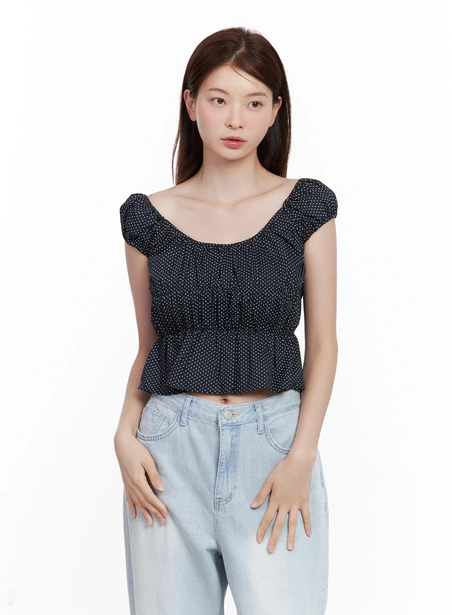 Polka Dot Sleeveless Blouse IU526