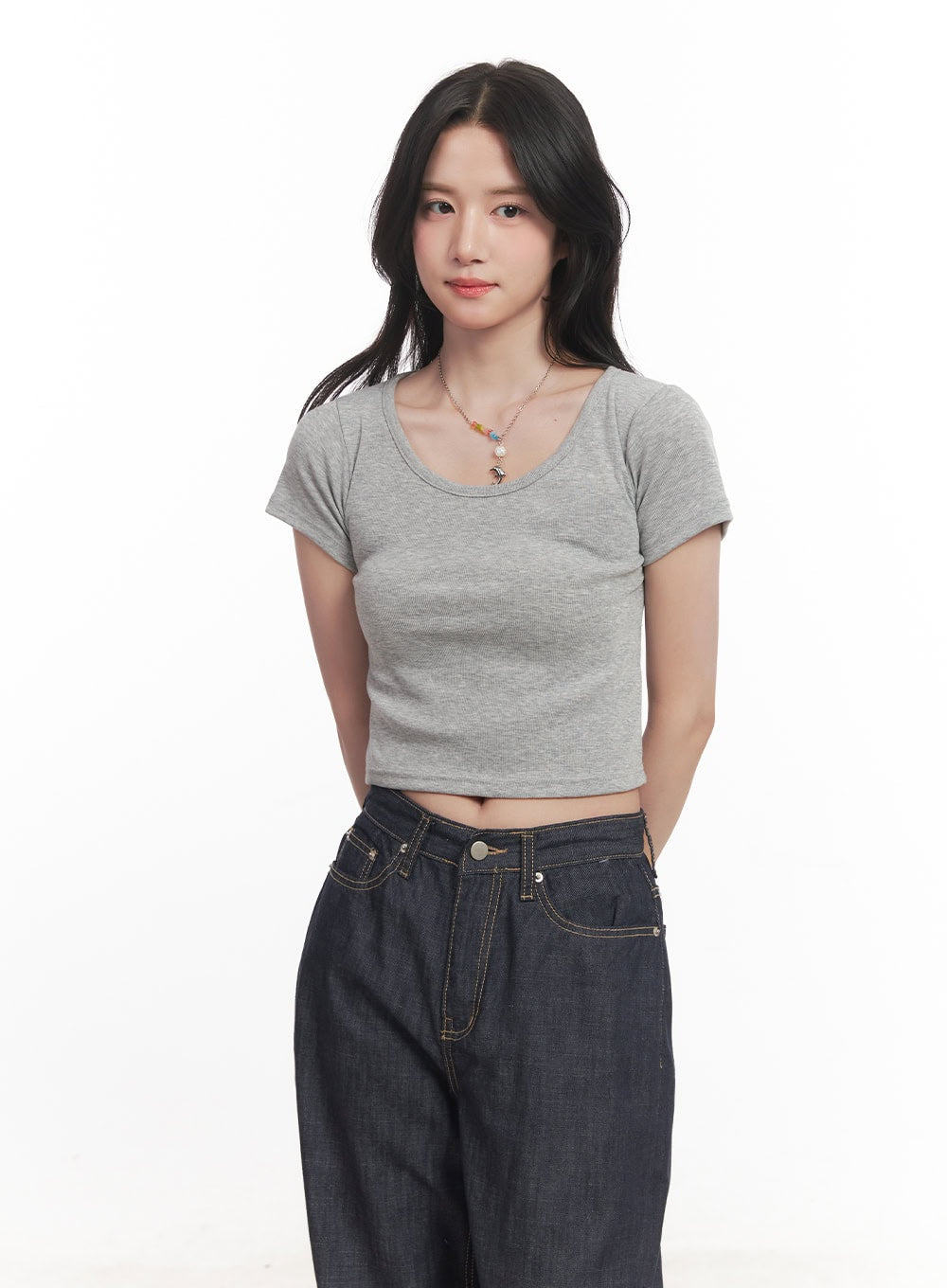 Basic Slim-Fit Crop Top CA510