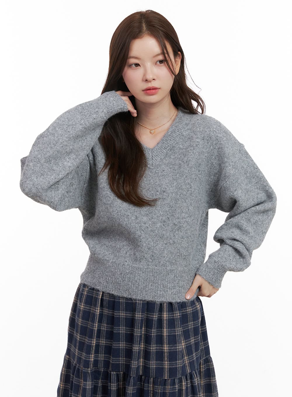WarmWool Solid V-Neck Sweater OD403
