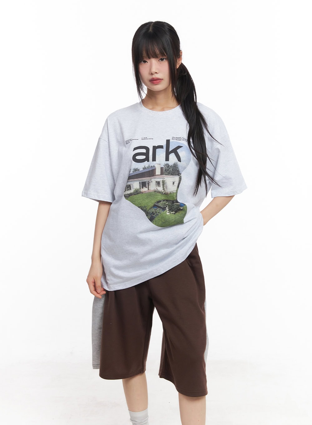 Round-Neck Graphic Tee CY512