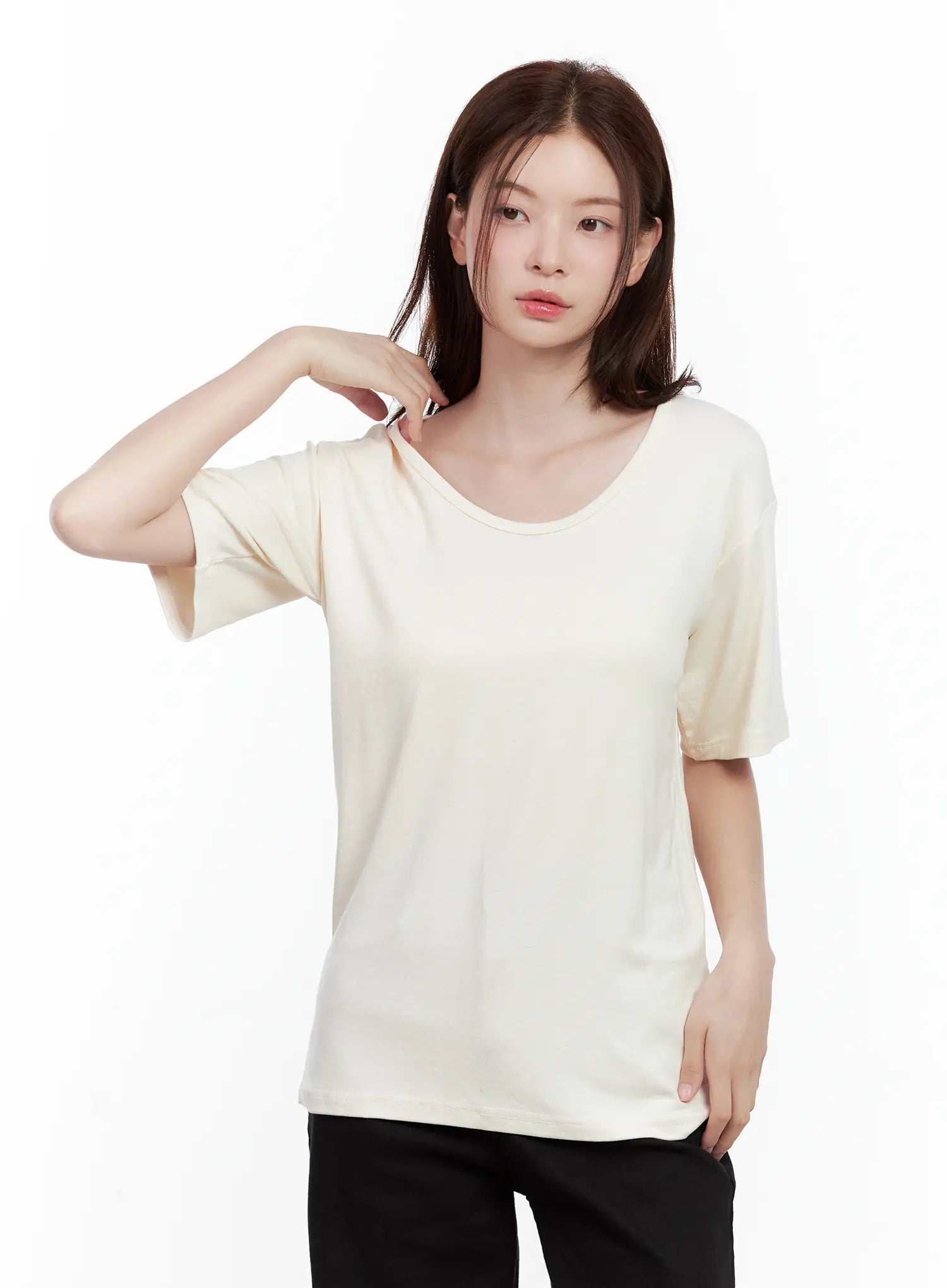 Essential Scoop-Neck Top CL502