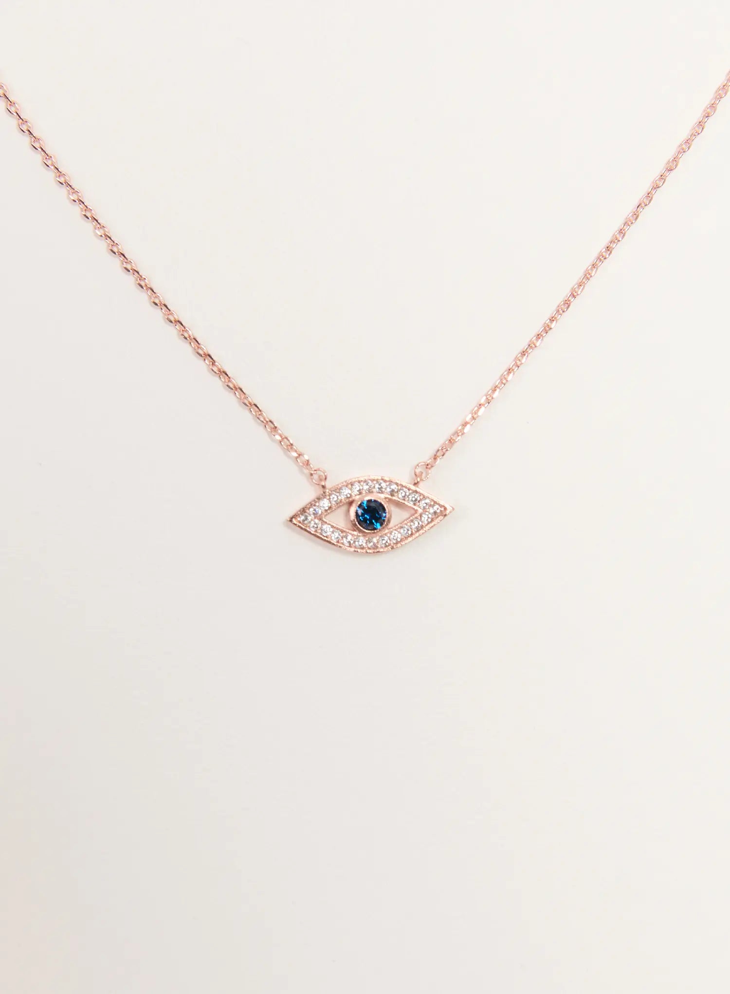 Sapphire Gaze Necklace IS517