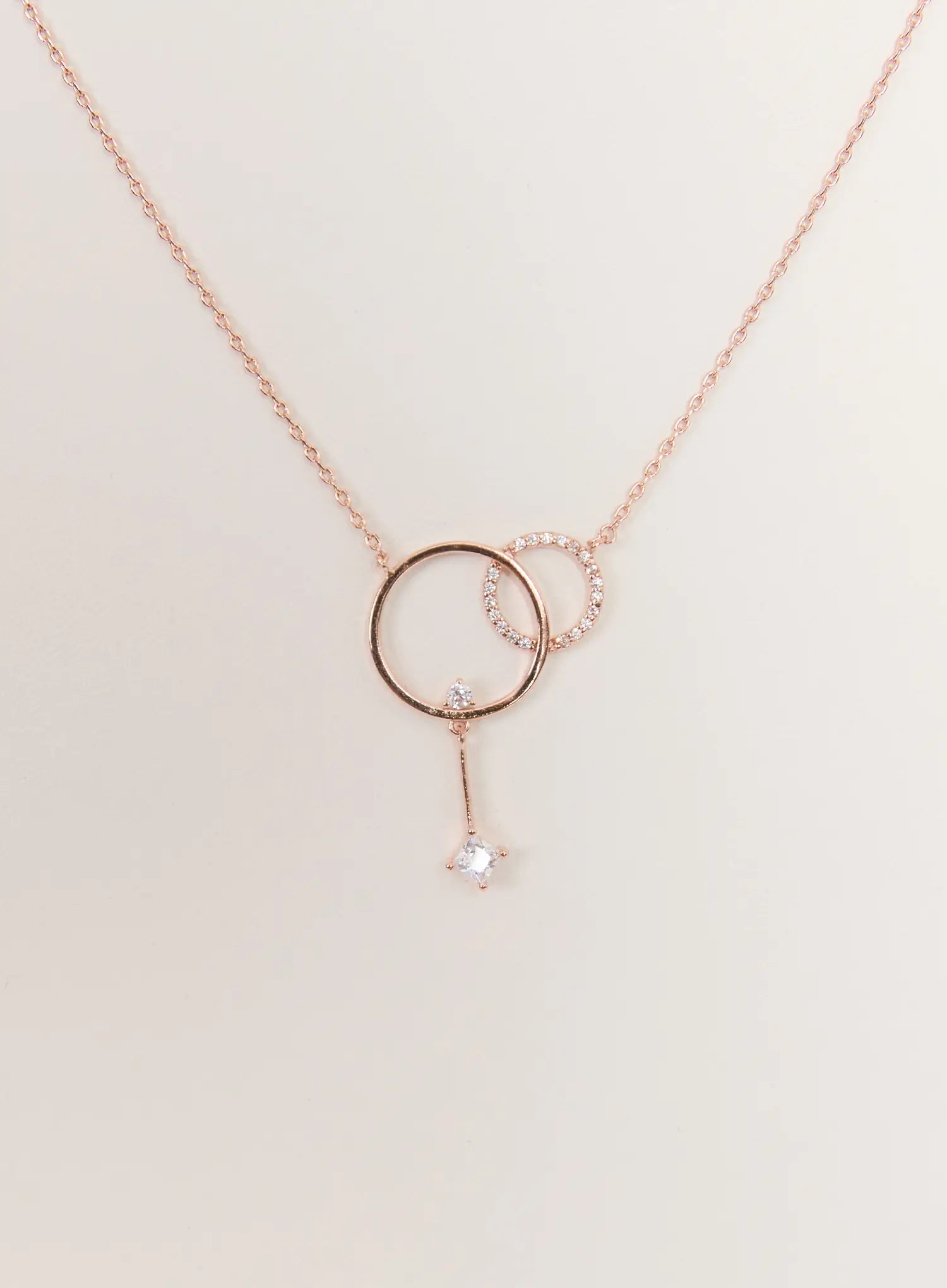 Duo Halo Link Necklace IS517