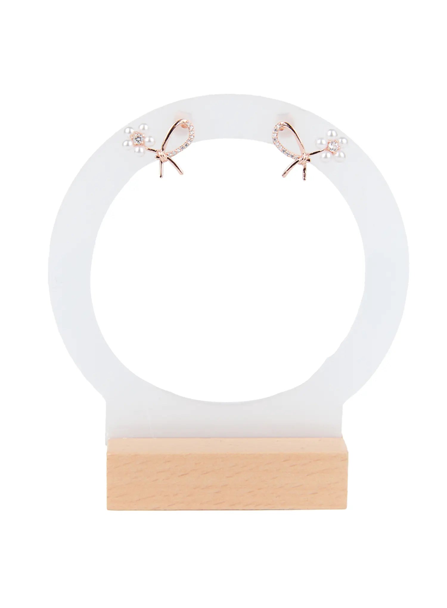 Petal-Shaped Lustrous Bead Earrings CC0608