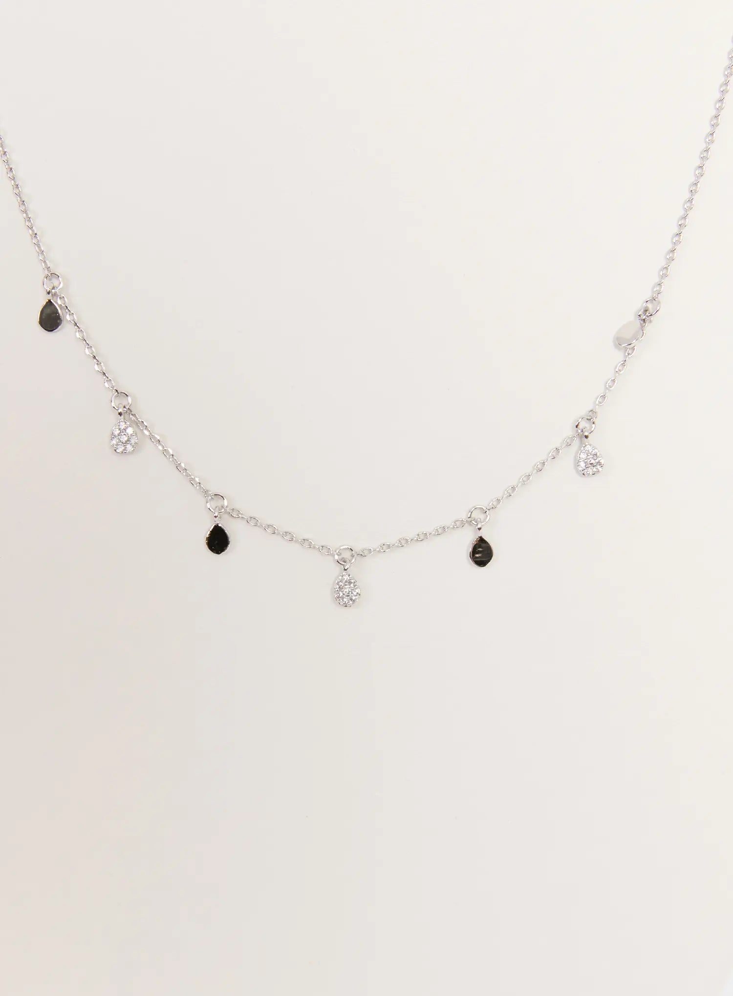 Swing Orb Necklace IS517