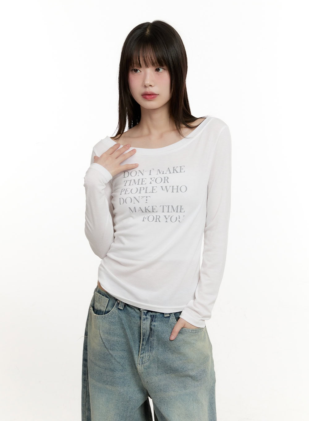 Casual Graphic Long-Sleeve Top CM513