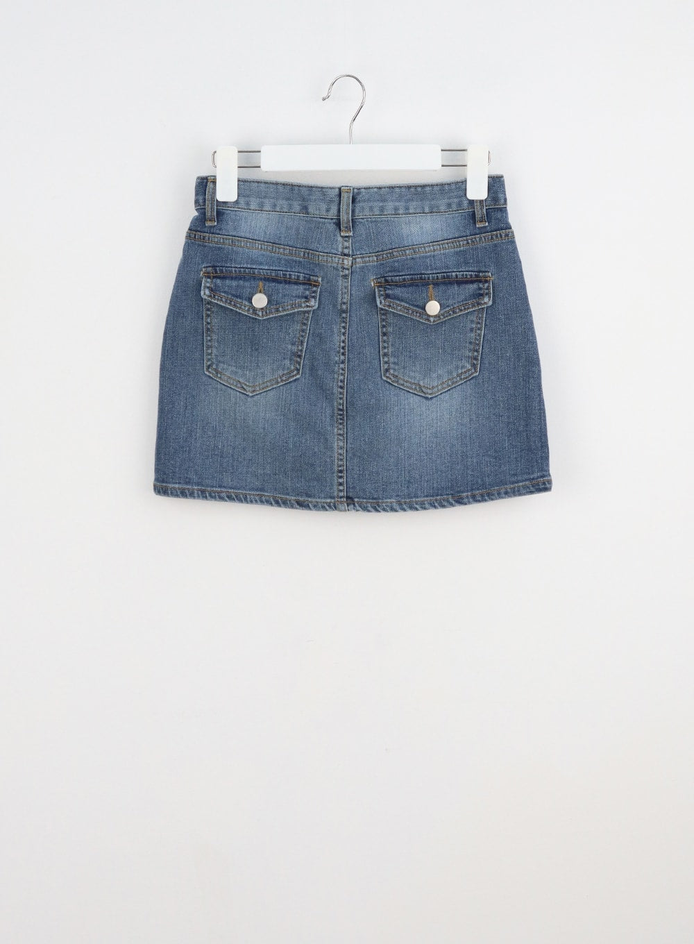 Mid-Wash Denim Mini Skirt CU301