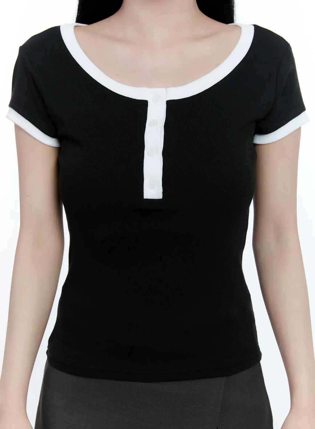 Contrast Basic U-Neck Tee CL530