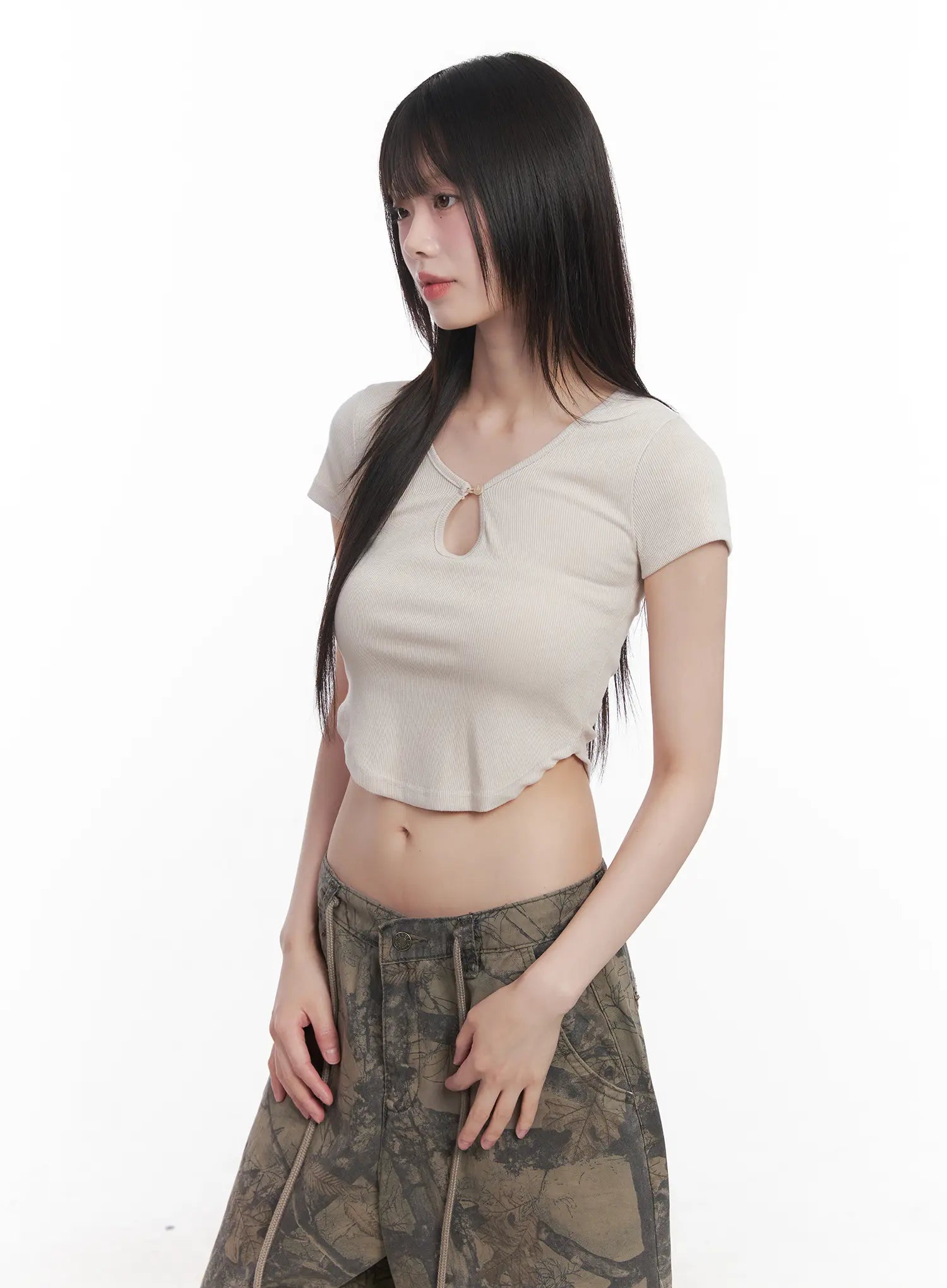 Cut-Out Crop Tee CU520