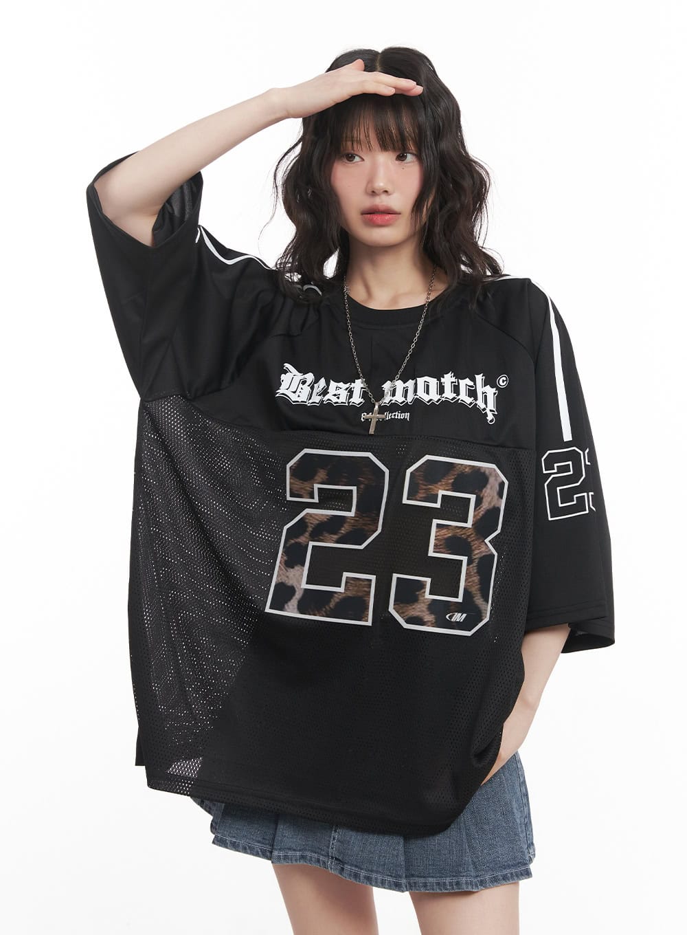 23 Oversized Leopard Graphic T-Shirt CM519