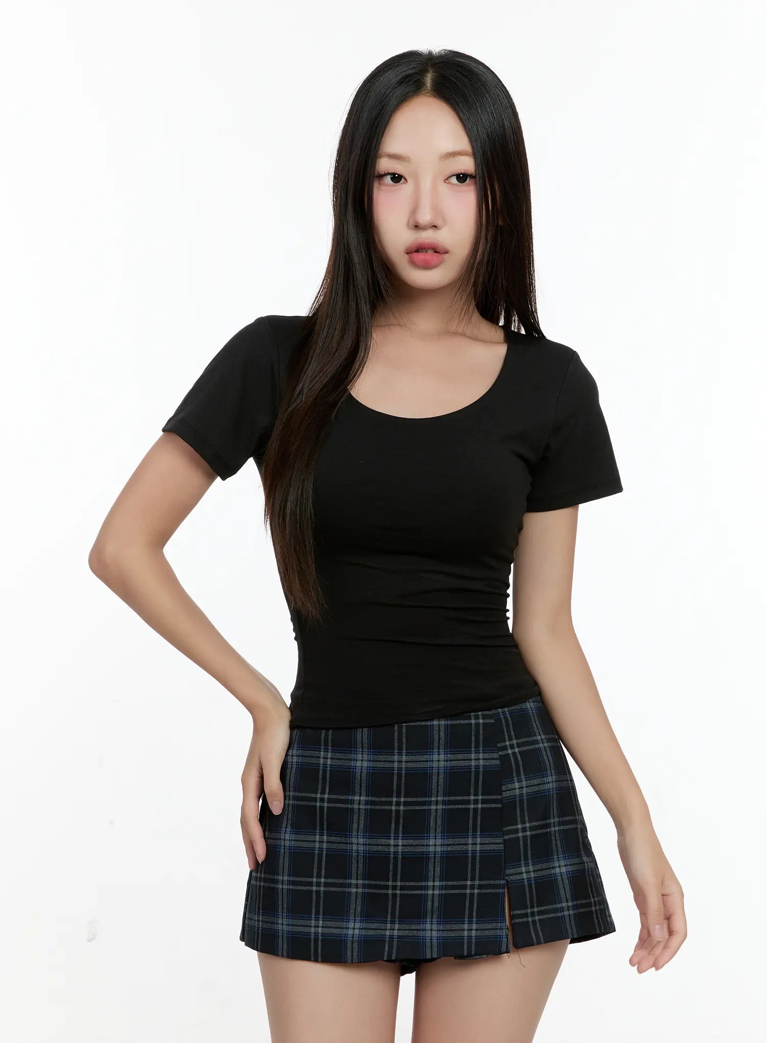 U-Neck Fitted Short-Sleeve Tee CG501