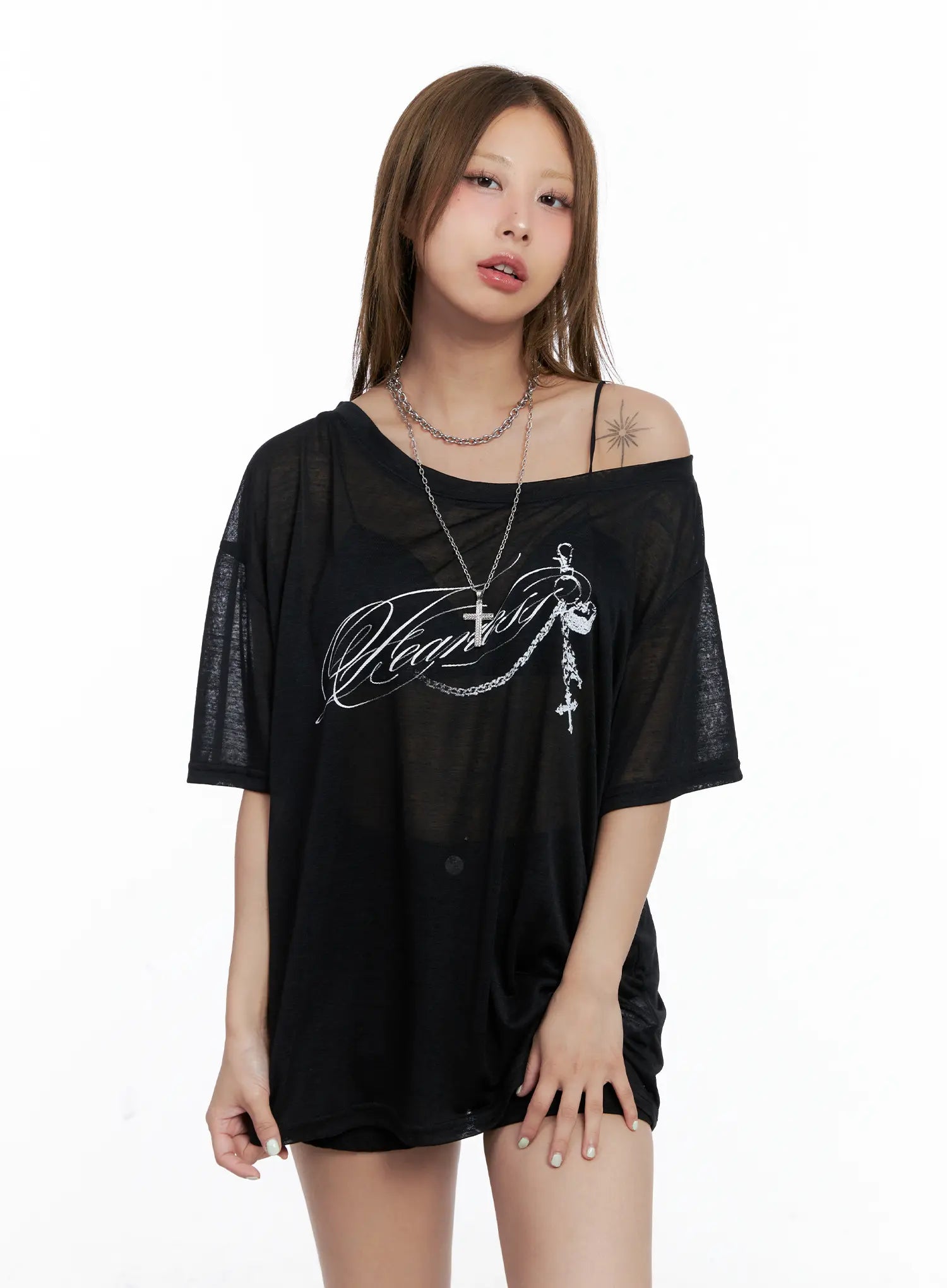 Sheer Graphic Off-Shoulder Tee CL510
