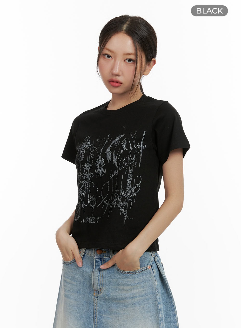 Cotton Graphic Crop Tee CU405