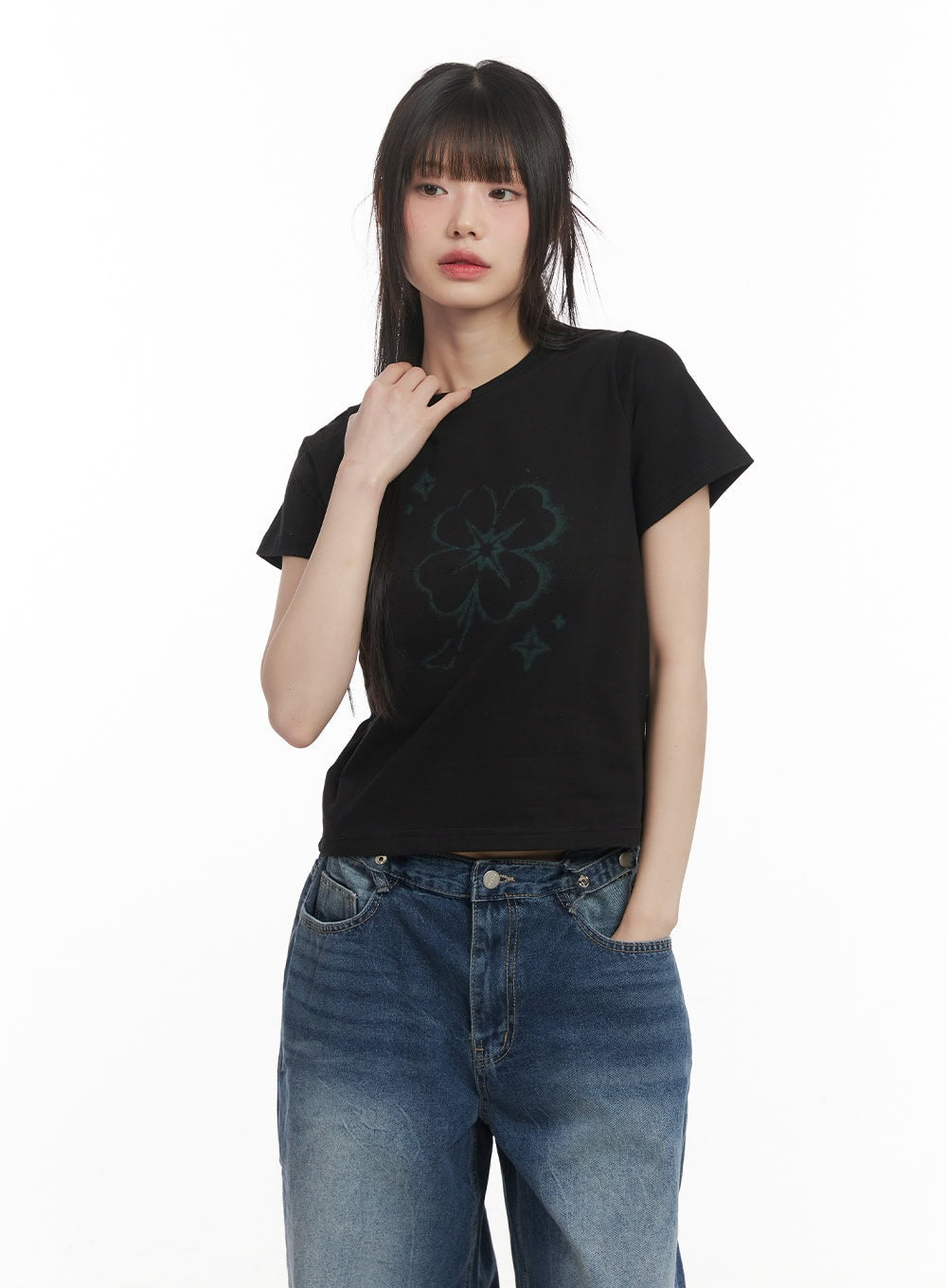 Clover Graphic Crop Top CF518