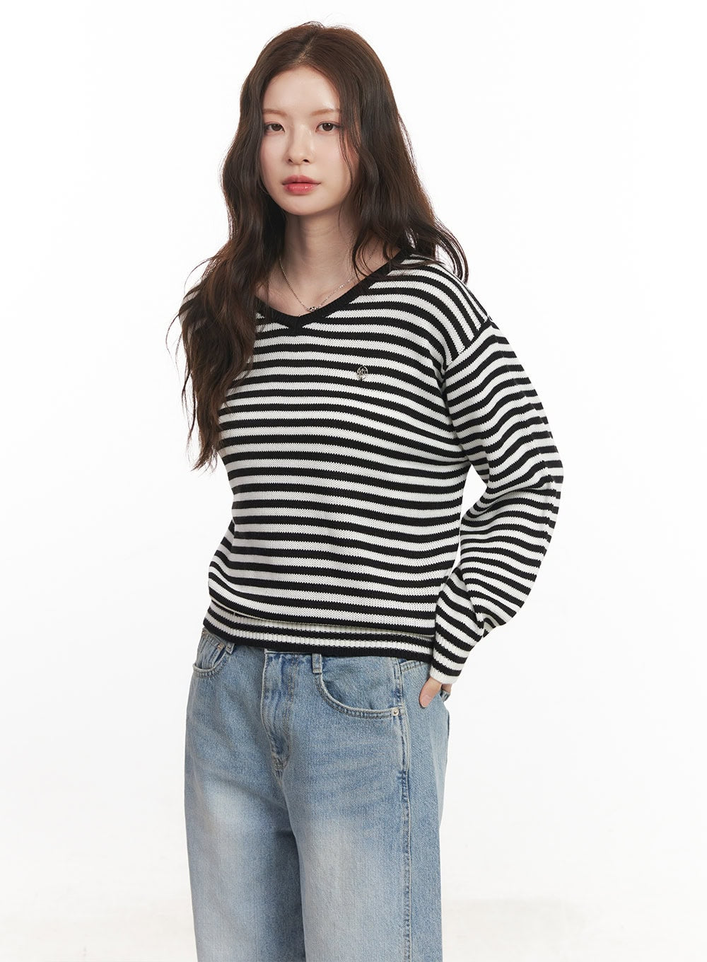 Sweet Apple Stripe V-Neck Sweater CA501