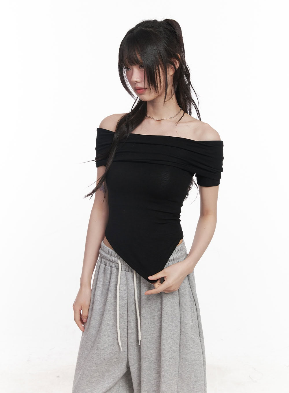 Off-Shoulder Asymmetric Crop Top CY521