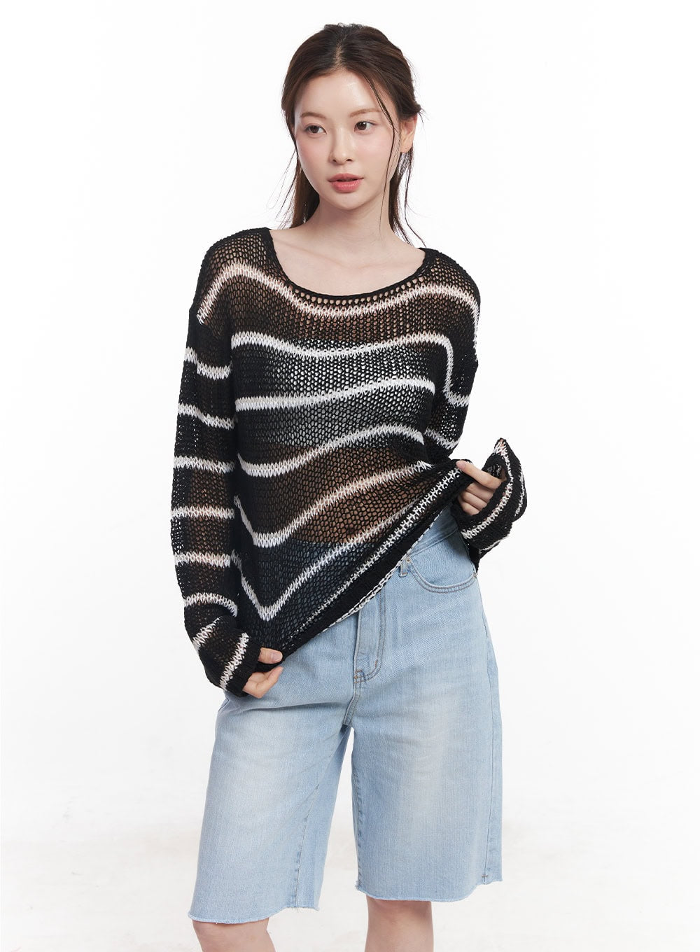 Loose-Fit Striped Sweater CY519