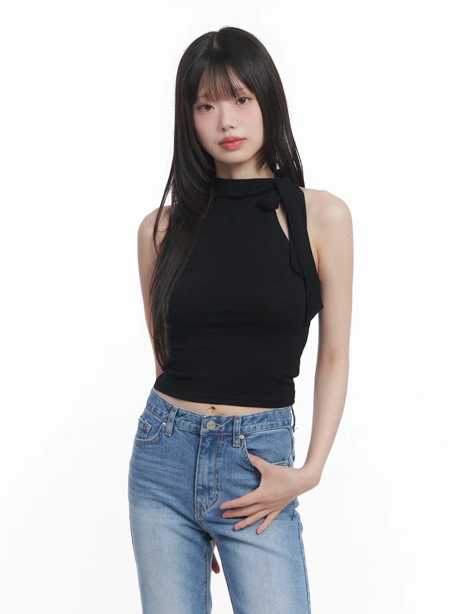 Slim-Fit Halter-Tie Tank Top CU520