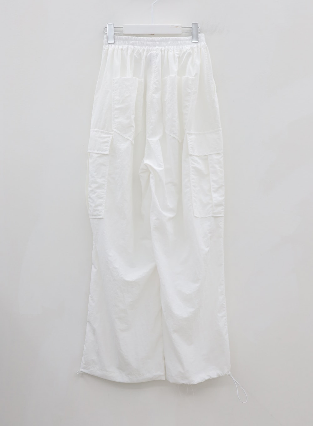 White Nylon Cargo Pants CU21