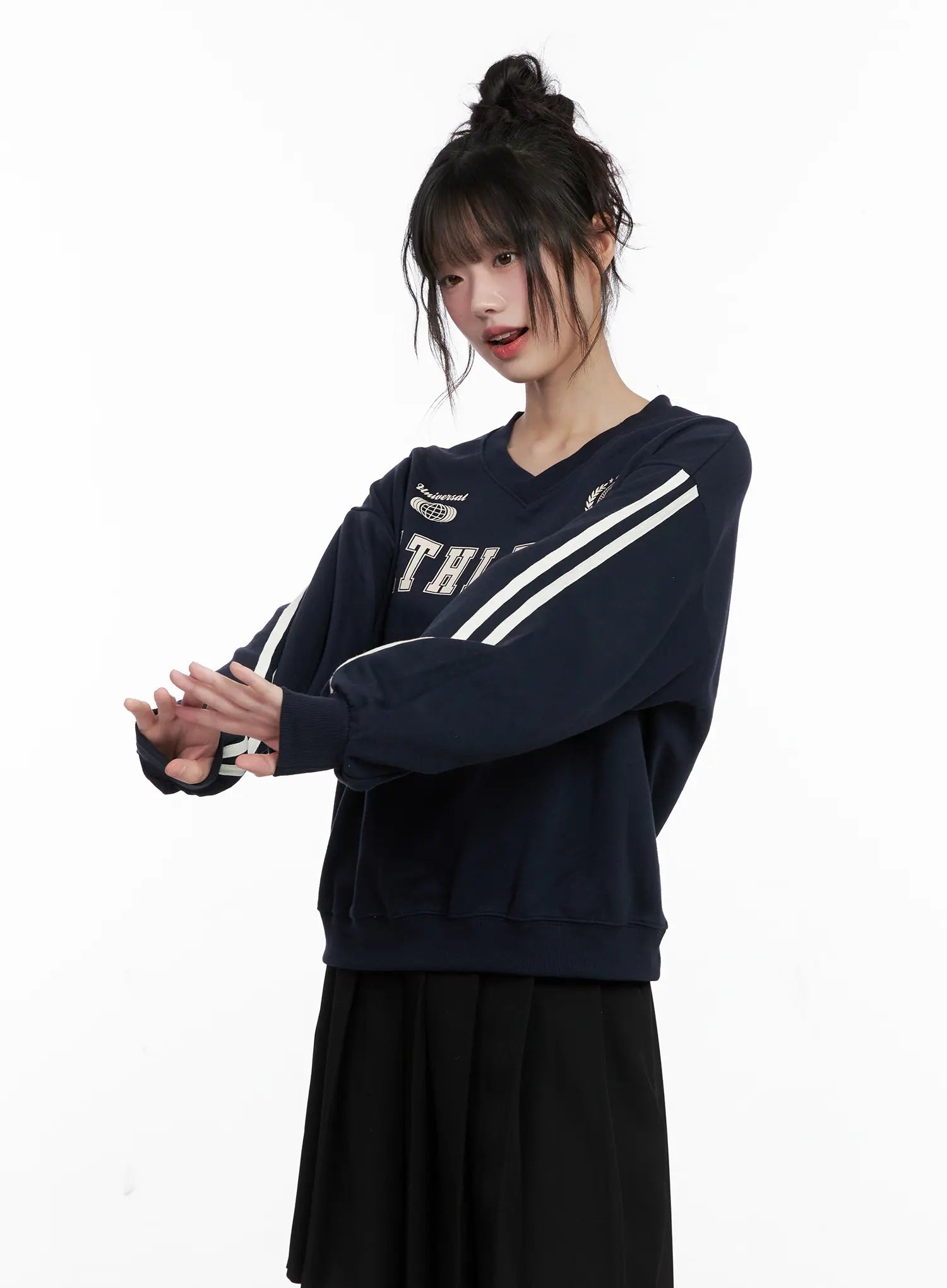 Athletic V-Neck Sweatshirt CG515