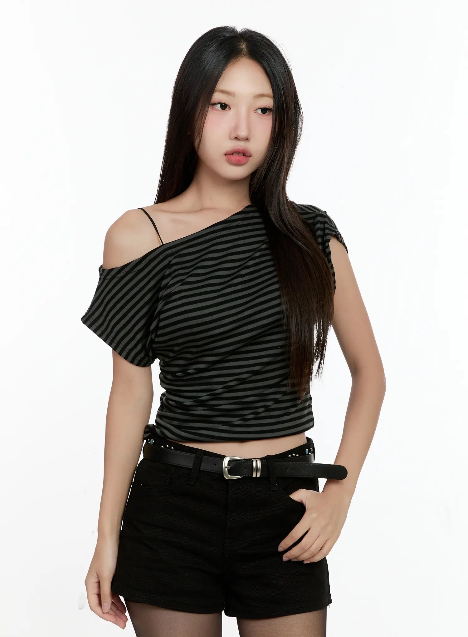 Striped Asymmetric Off-Shoulder Tee CG501