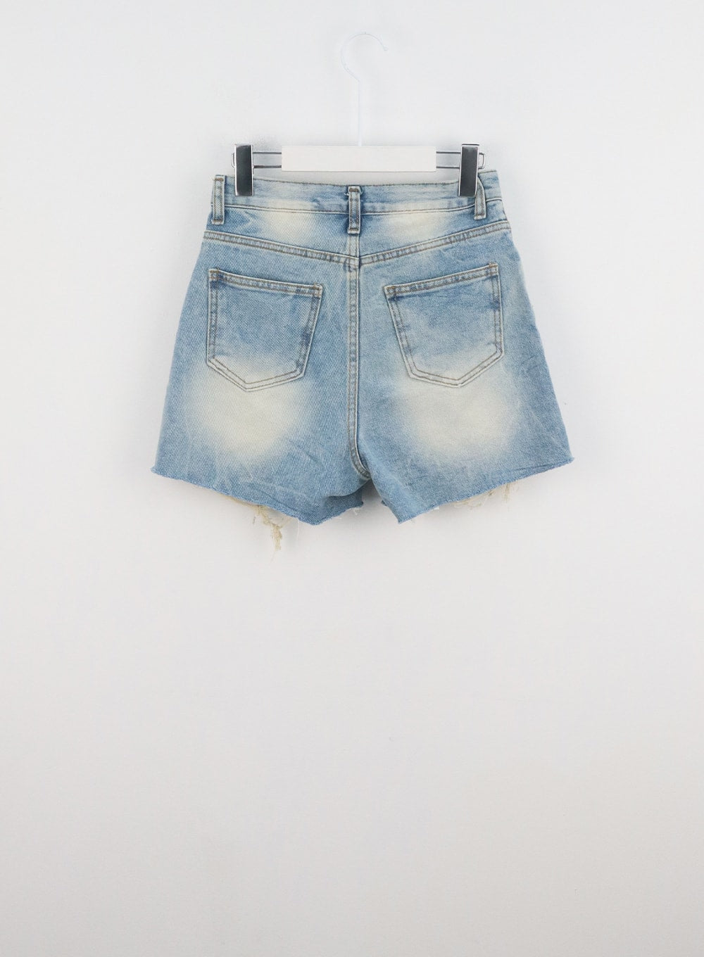 Light Ripped Denim Shorts CL318