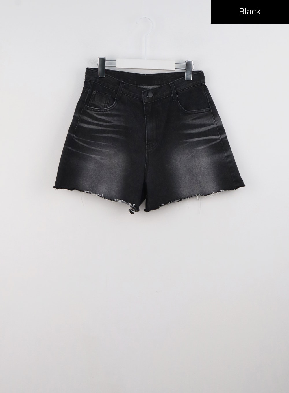 Low Rise Wide Denim Shorts CG302