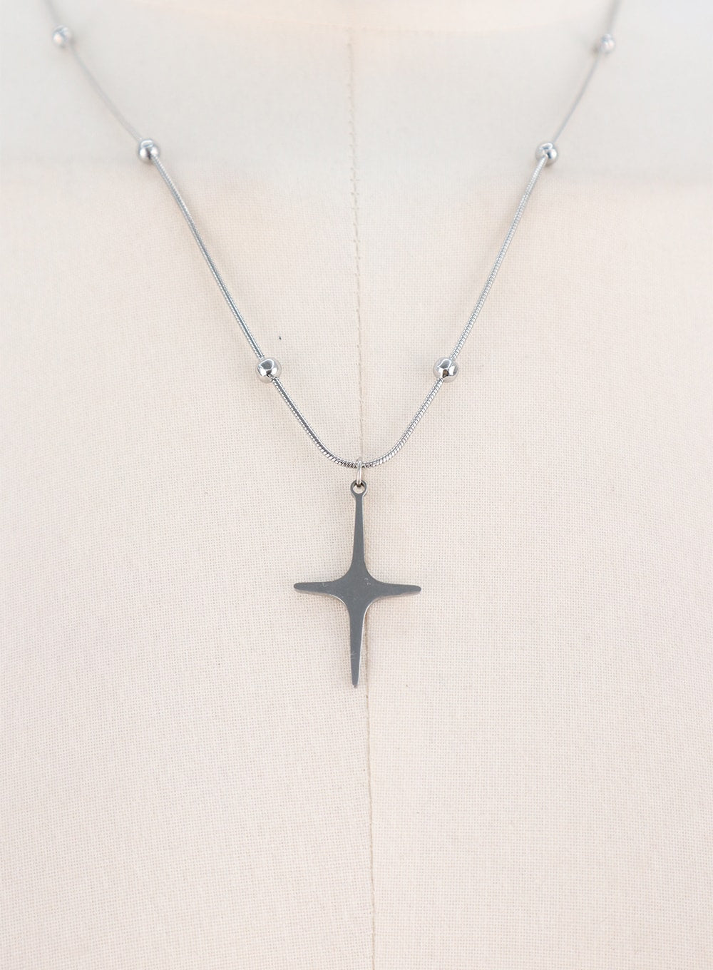 Star Pendant Necklace CO310