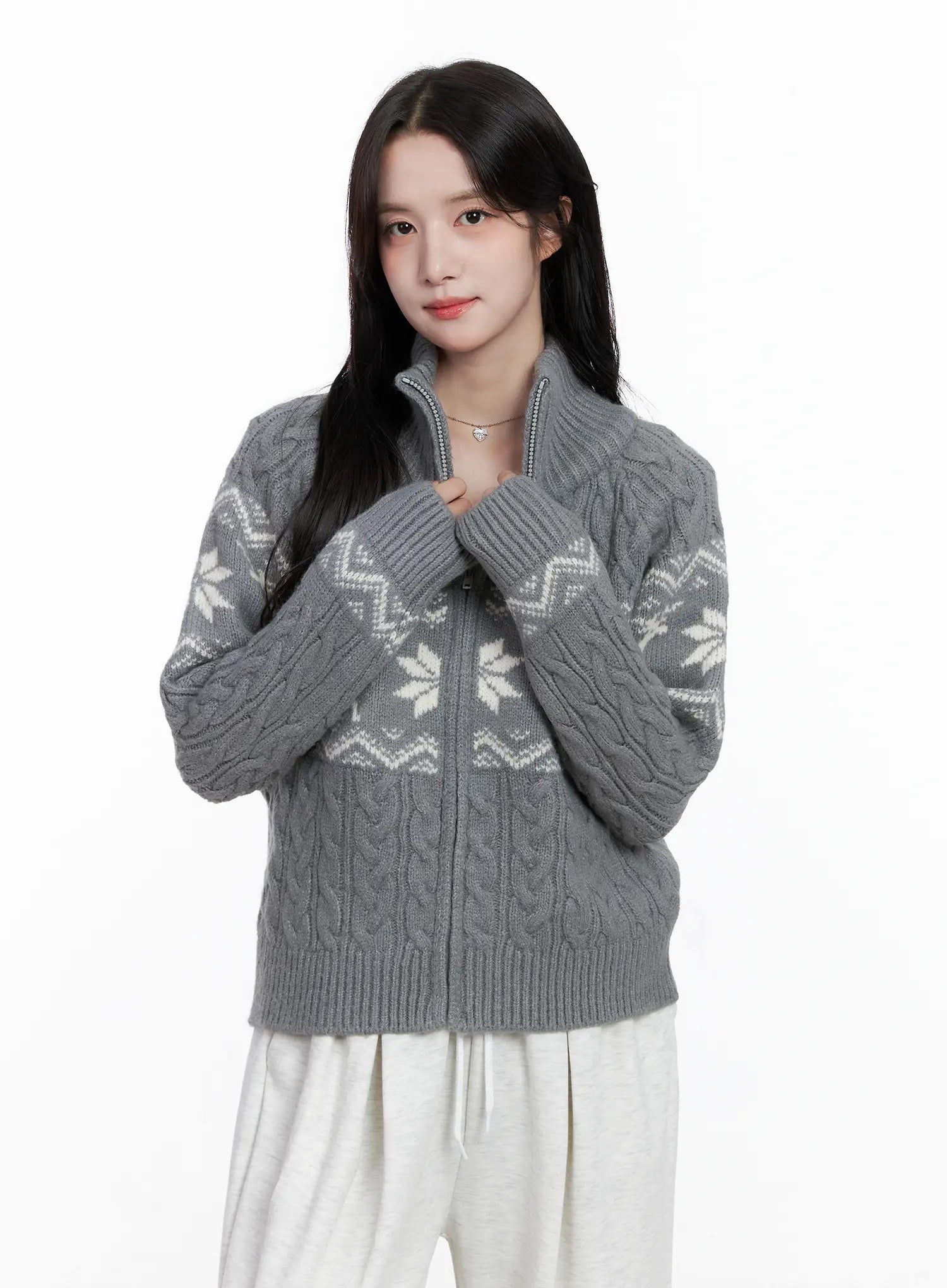 Cable Knit Funnel Neck Zip-Up Sweater CS523